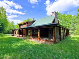 Sweeney Lake Lodge - Image 4