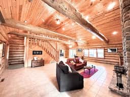 Sweeney Lake Lodge - Image 5