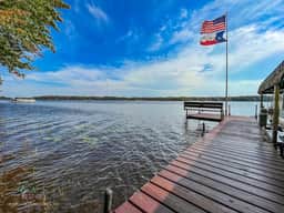 Sunrise Pines Lakeside Escape - Image 3