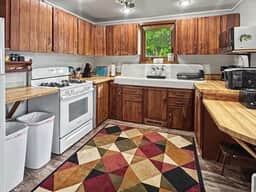 Lakeview Collection - Image 4