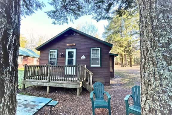 Thunderhead Lodge - Cabin 3 · Tackle Box - Image 1