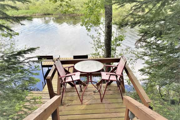 Tree Top Retreat - Image 1