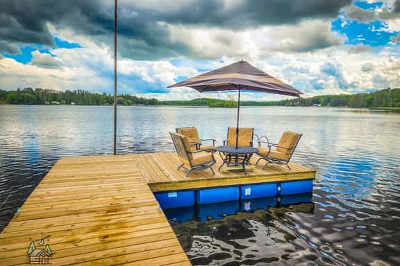 Chain of Lakes Lodge - Image 1