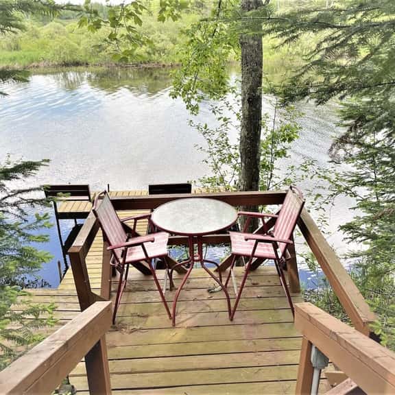 Tree Top Retreat - Image 1