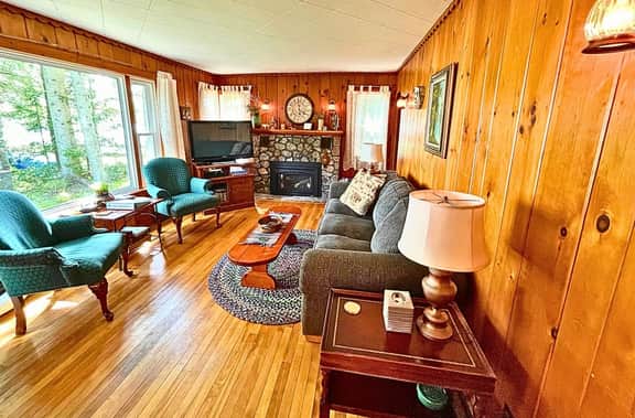 Lakeshore Pines - Image 2