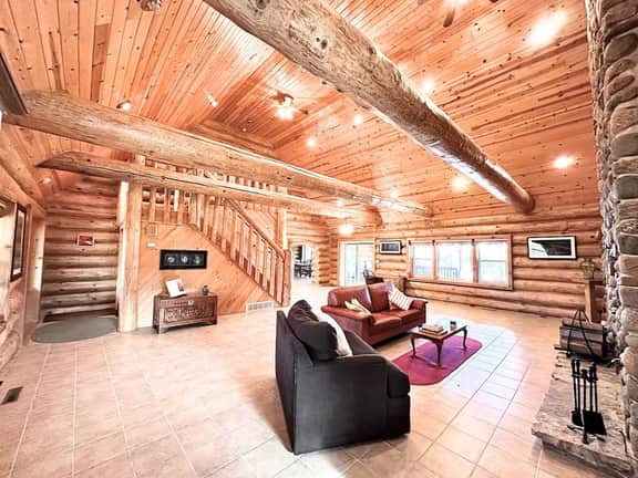 Sweeney Lake Lodge - Image 5