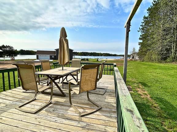 Chain of Lakes Lodge - Image 3