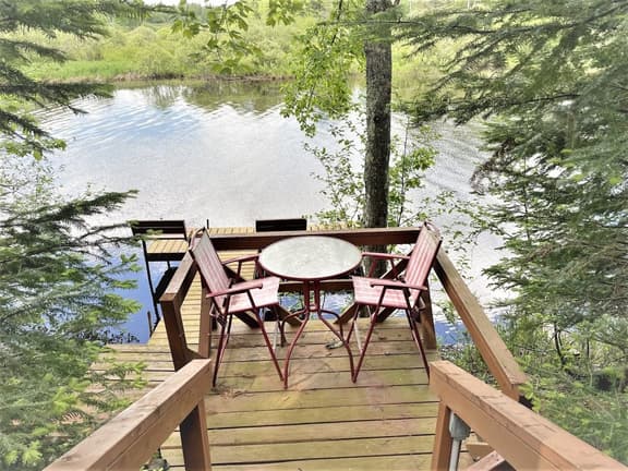 Tree Top Retreat - Image 1