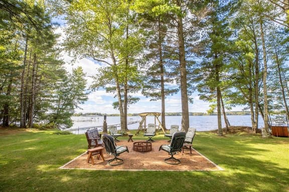 Round Lake Retreat - Image 1